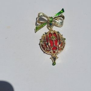 Vintage Gold Tone And Red And Green Enamel Christmas Ornament Dangle Brooch